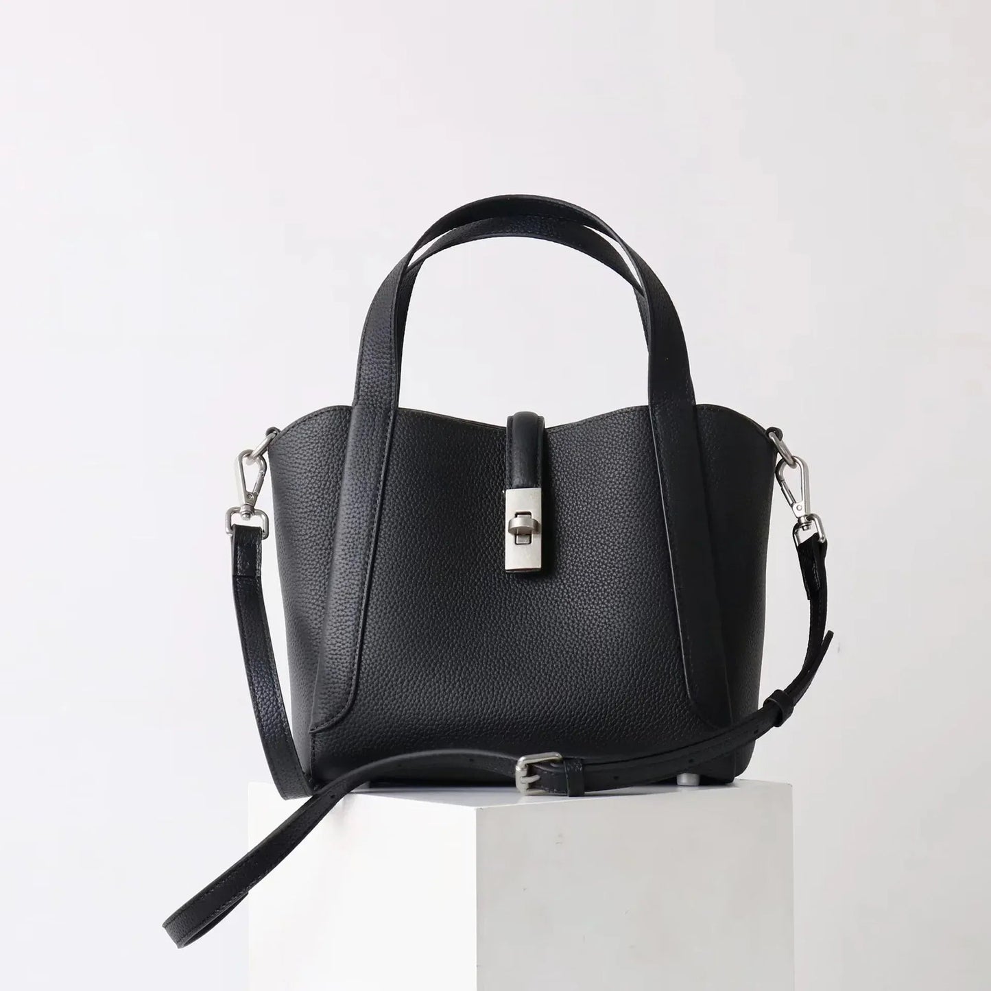 Brand Genuine Leather Basket Bag Women Luxury Fashion Simple Texture Tote Bag New Versatile High - end Shoulder Bag Messenger Bag - SN Wigs & More