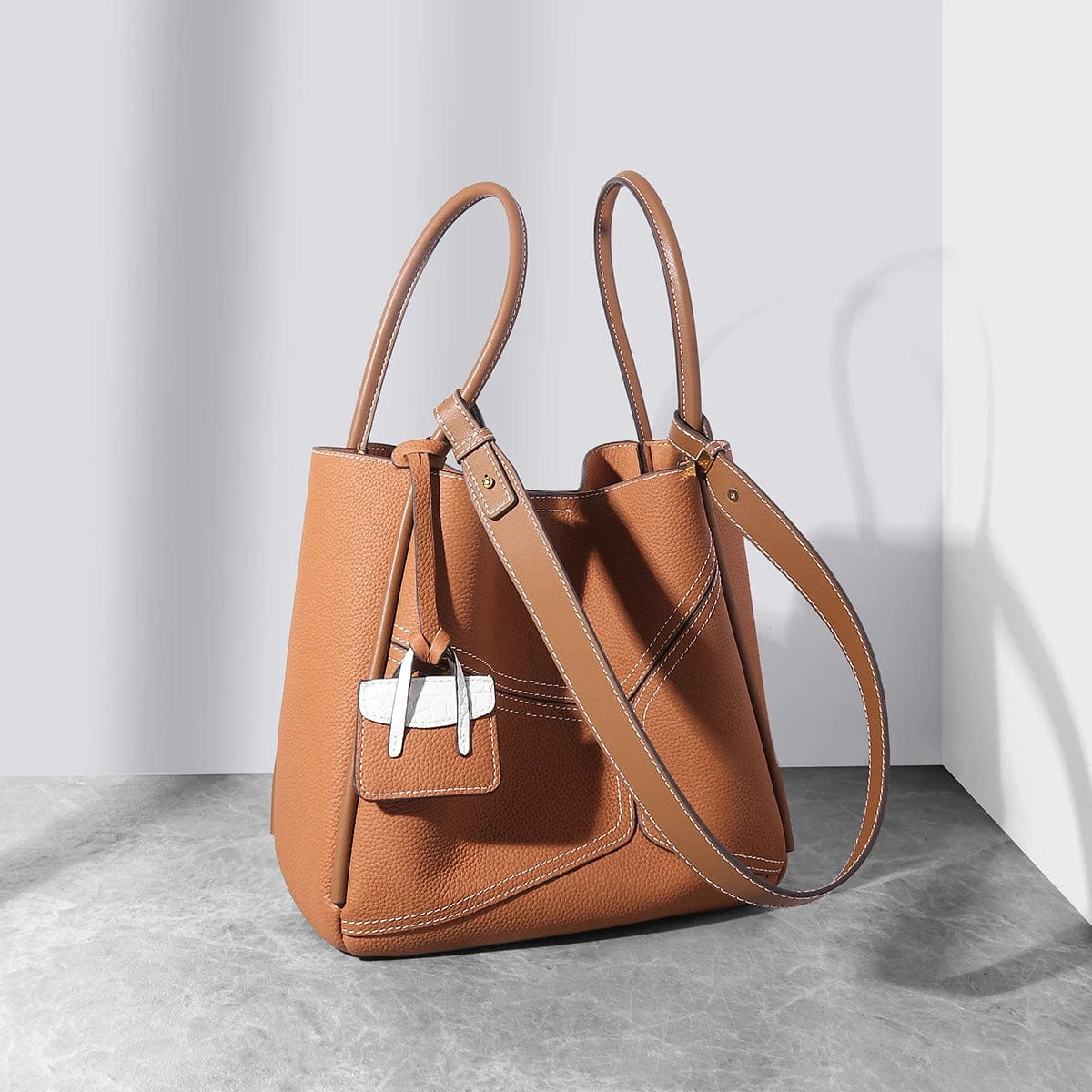 Brown OEM ODM Fashion Branded Women Designer Handbags Women'S Genuine Leather Hand Shoulder Bucket Tote Bags For Ladies Girls Luxury