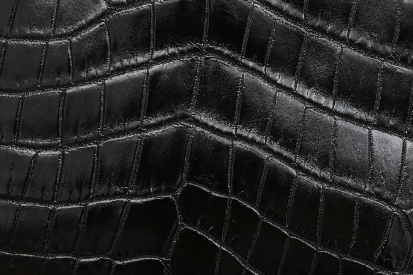 Bucket Bag Crocodile Leather Chain Strap Classic Style - SN Wigs & More