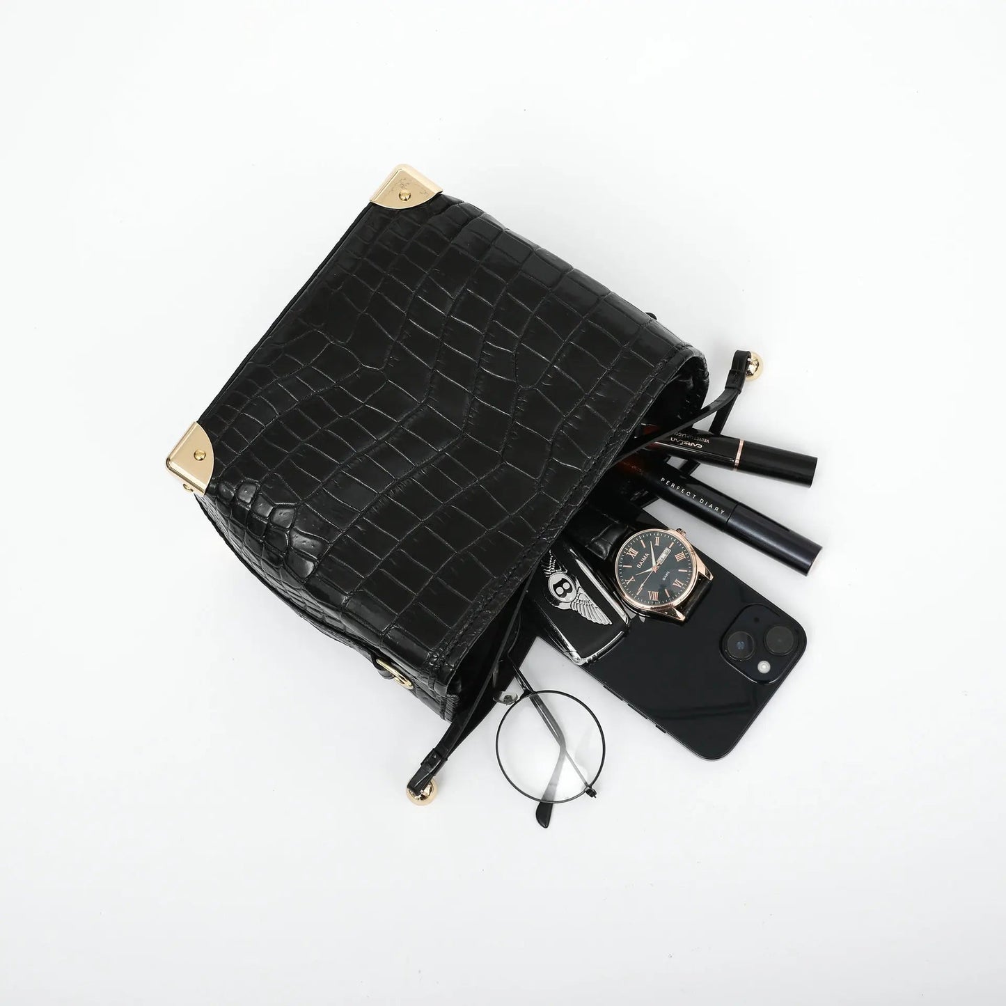 Bucket Bag Crocodile Leather Chain Strap Classic Style - SN Wigs & More