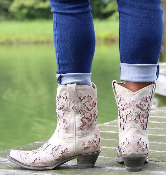 BUSY GIRL MLE3001 New style autumn winter women's shoes retro breathable pointy embroidery women's high heel ankle boots