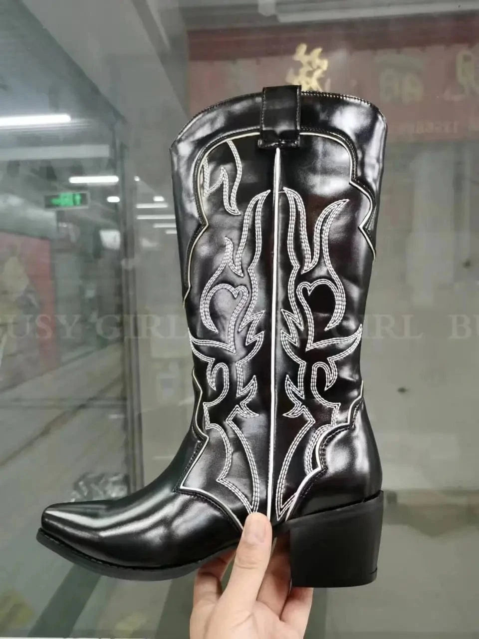 BUSY GIRL XY4776 Red Knee High Boots For Women 5cm Low Heels Fashion Women's Shoes Custom Logo Embroidery Cowboy Boots