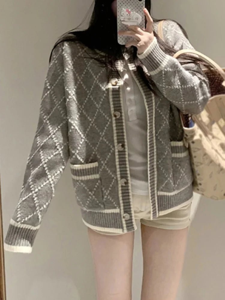 Cardigan With Diamond Knit Pattern And Functional Pockets - Elegant Casual Sophisticated Everyday Wear - SN Wigs & More