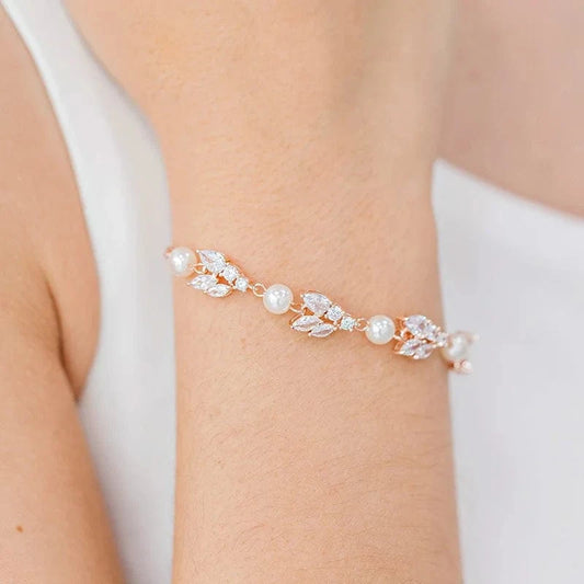 Charm Beautiful White Pearl Leaf Rhinestone Bracelet Jewelry Women Girls Wedding Bridal Crystal Adjustable Bracelet Bangle Chain