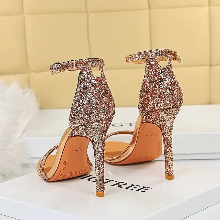 Chaussures Femme Summer Luxury Bling Sequined Open-toe Shoes T-strap Hollow Out High Heels Sandals Ladies Party Nightclub Sandal