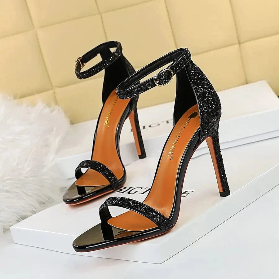 Chaussures Femme Summer Luxury Bling Sequined Open-toe Shoes T-strap Hollow Out High Heels Sandals Ladies Party Nightclub Sandal