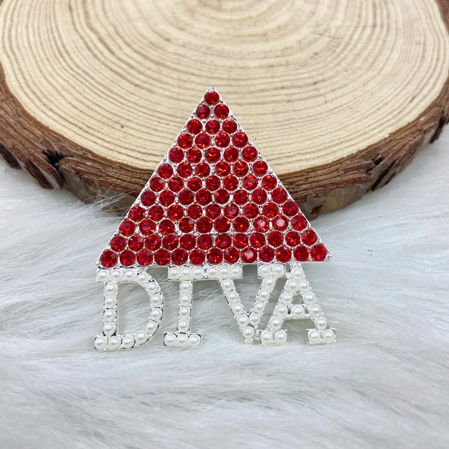 classic / 1 / Silver Plated DST Moden Delta Sigma Theta Signature Greek Letters Pearl Cursive Rhinestone Pin