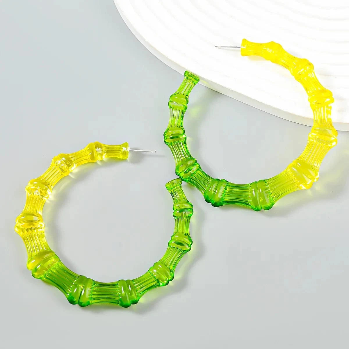 classic / classic / green yellow Pink Green New Contrasting Color Acrylic C-shaped Round Bamboo Earrings Exaggerated Hoop Ear Rings Fashion Women Jewelry