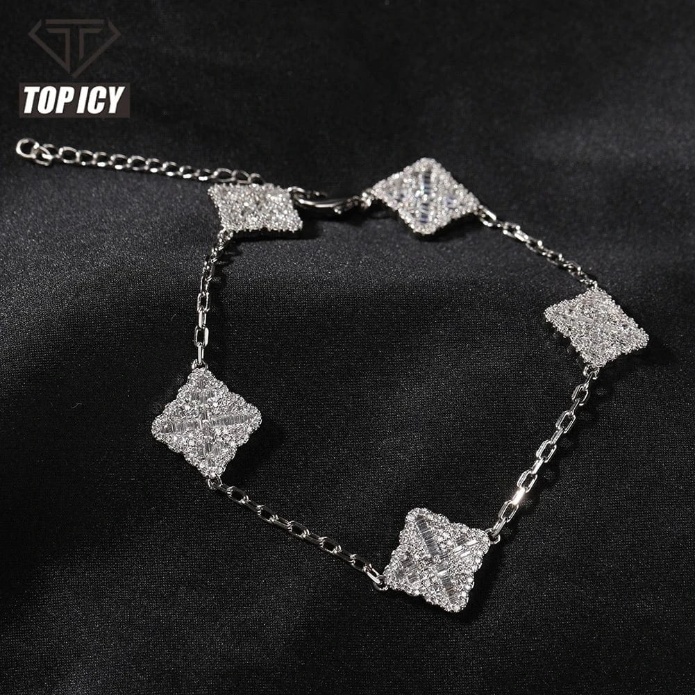 Clover Shape Diamond Bracelets Women Brass 18K Gold Plated 5A CZ Hip Hop Bracelet Fashion Jewelry Bracelets