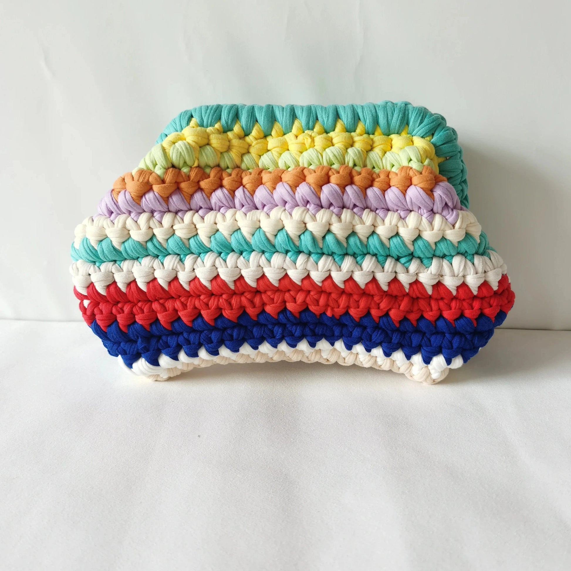 Colorful 2024 Newest Fashion Crochet Clutch Cloud Bag Handwoven Crochet Bag Custom Knitted Crochet Evening Bag