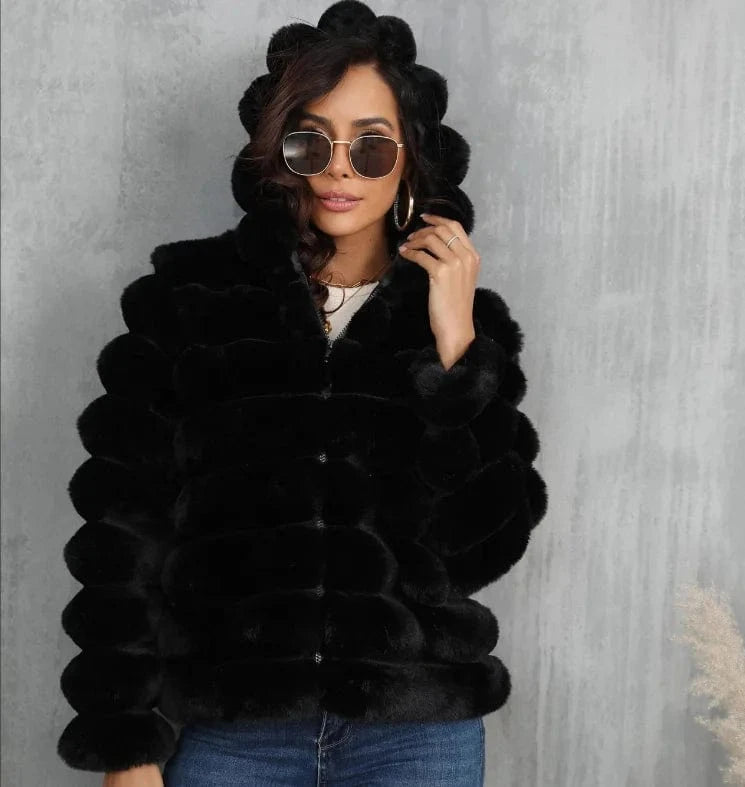Custom logo Winter Solid Faux Fur Coat Short Faux Fur Woman Coat Chinchilla Faux Mink Fur Coat for Ladies