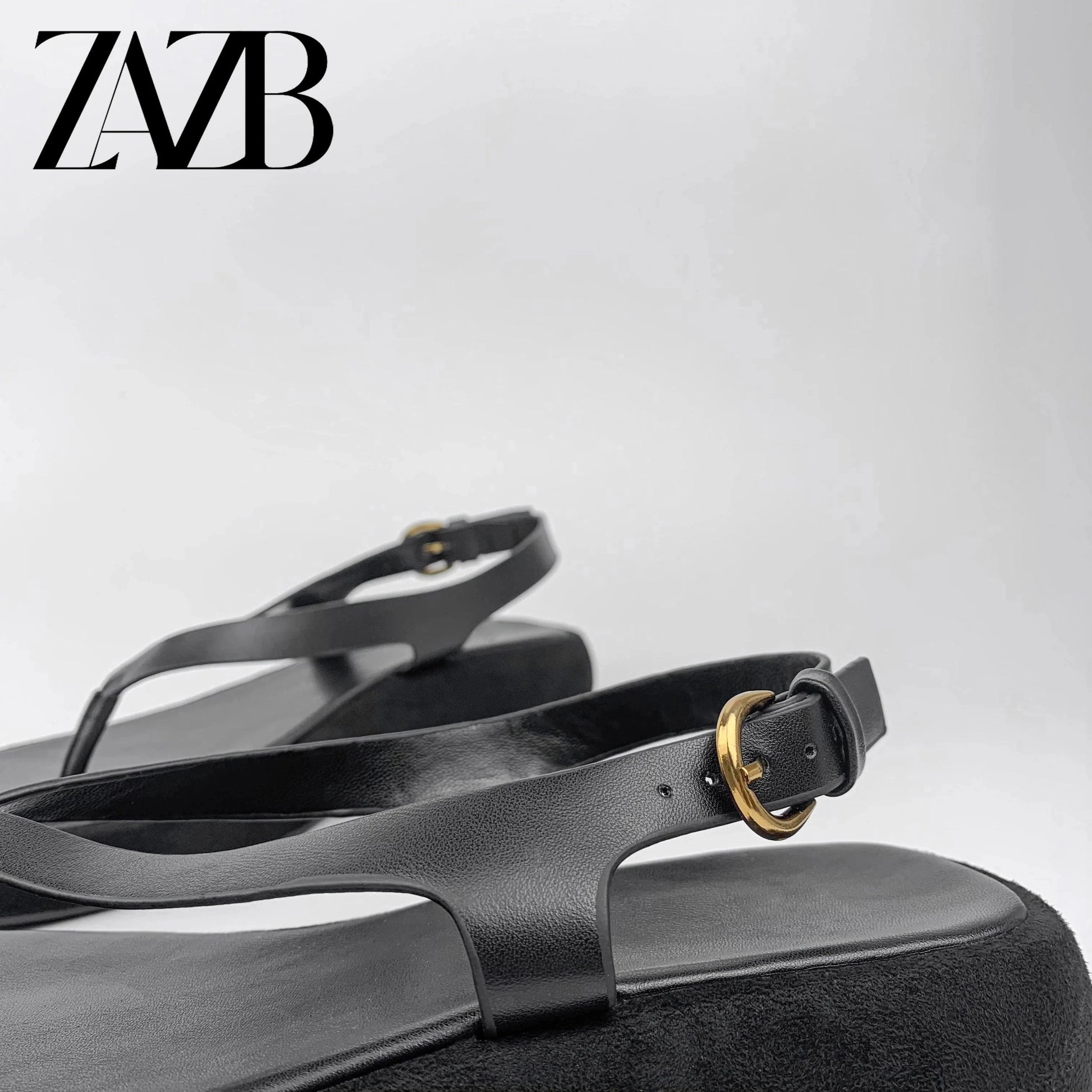 Customized Exquisite Fashion Retro Roman Style Clamping Sandals Metal Button Sandals