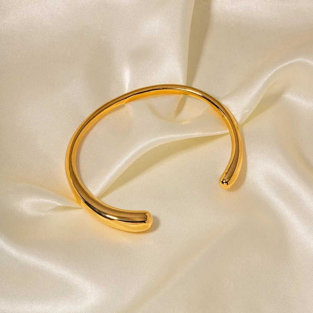 Cute / 6.9cm / BG923 BG923 18K PVD Gold Plated Silver Everyday Wearing Basic Style High Polished Smooth Surface Bangle for Women