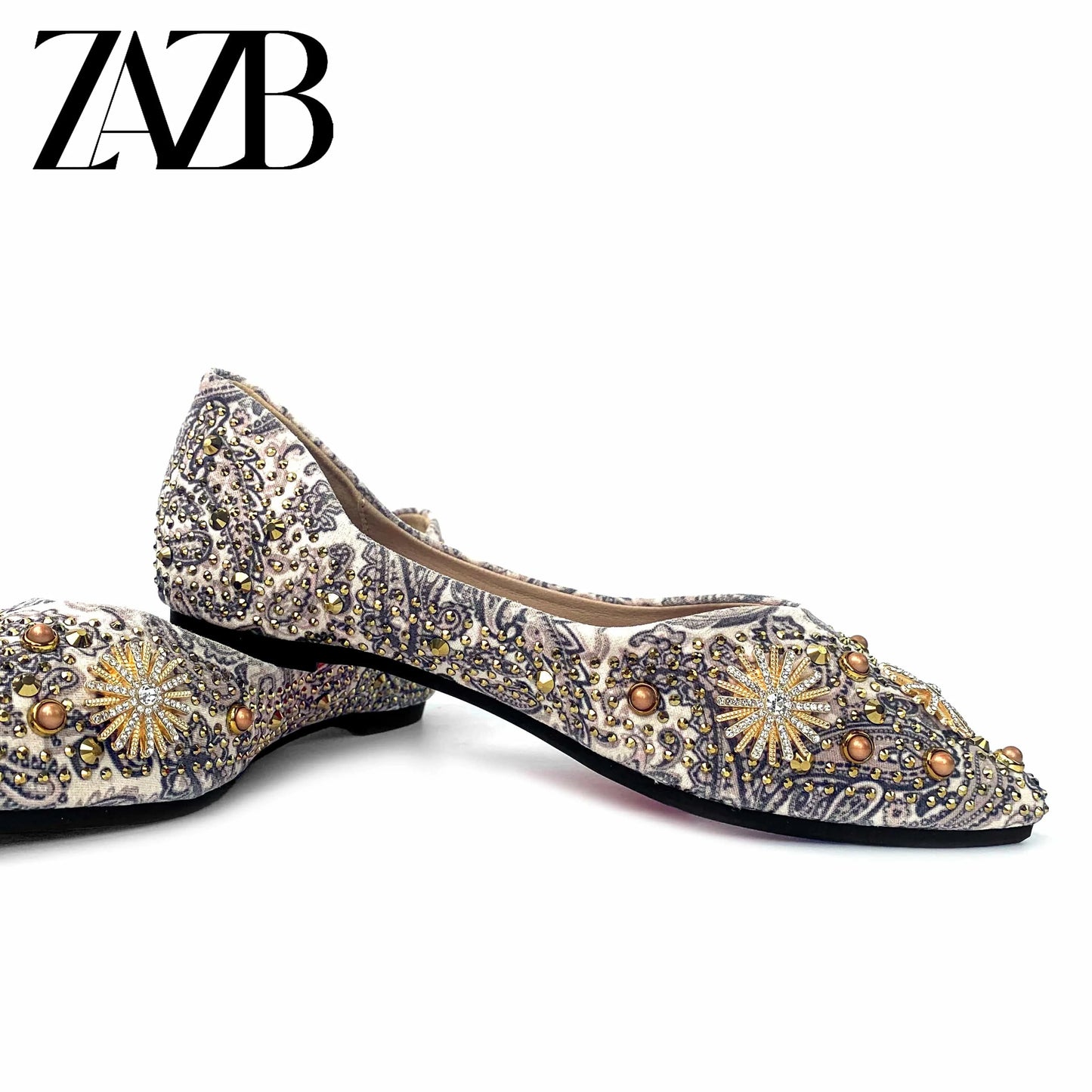 Design new wedding Women's Flat shoes loafer slip on office parliament rivet dinner party grace occupation banquet for ladies