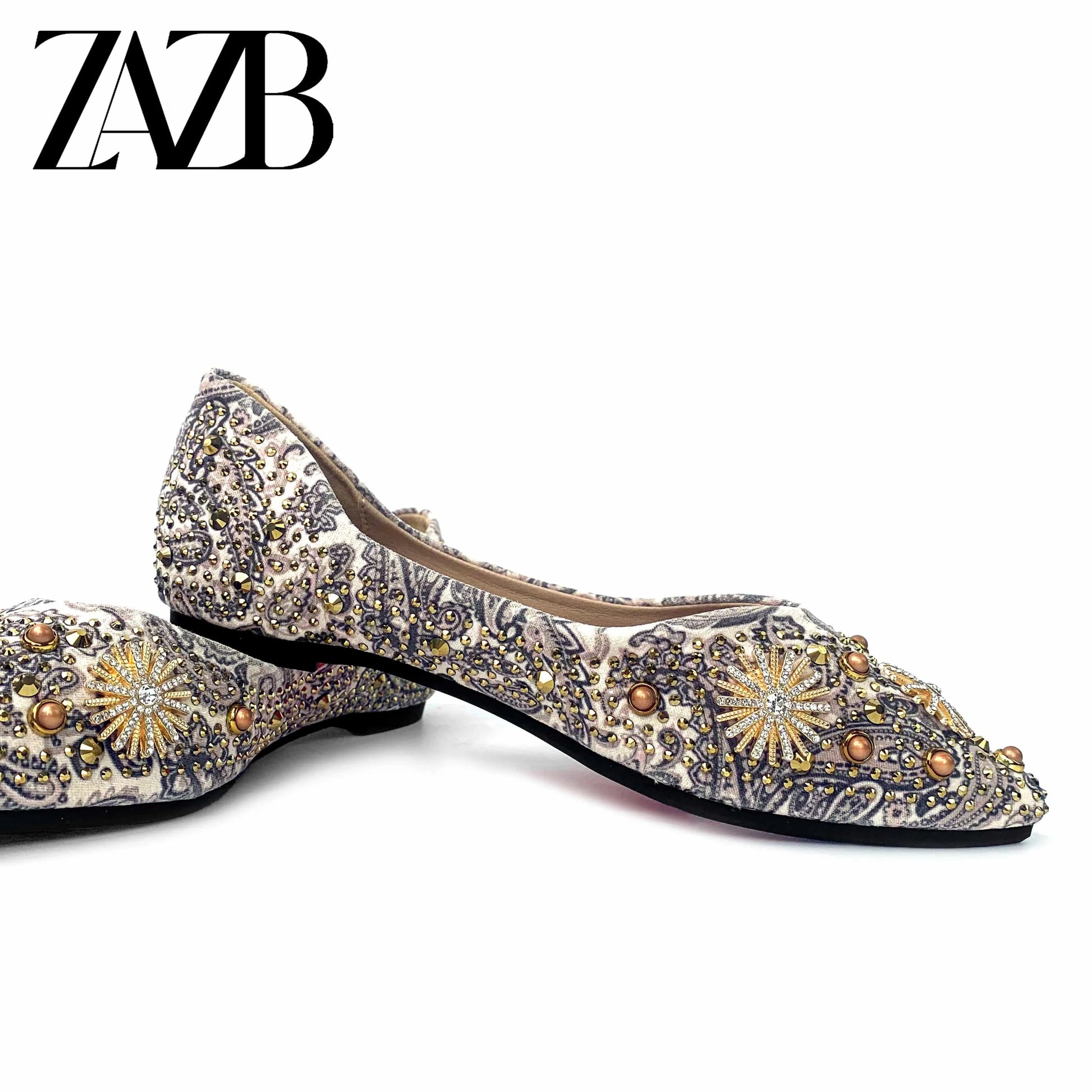 Design new wedding Women's Flat shoes loafer slip on office parliament rivet dinner party grace occupation banquet for ladies