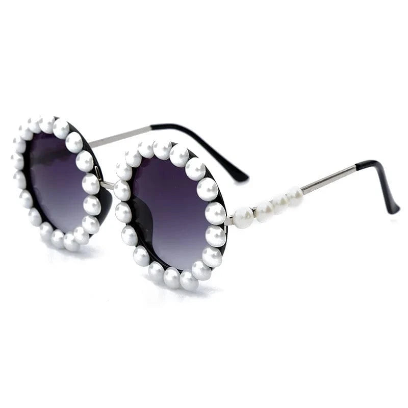 diamond sunglasses / C1 2024 new arrivals luxury fashion retro round metal frame trendy women shades advanced diamond sun glasses