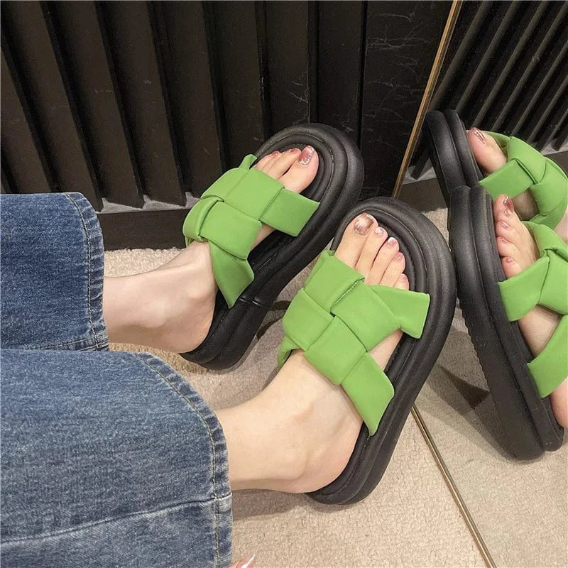 Dropshipping Custom Logo Colorful Women's Walking Slides Cross Band 2024 Summer Anti-Slippery Lightweight Ladies Slippers