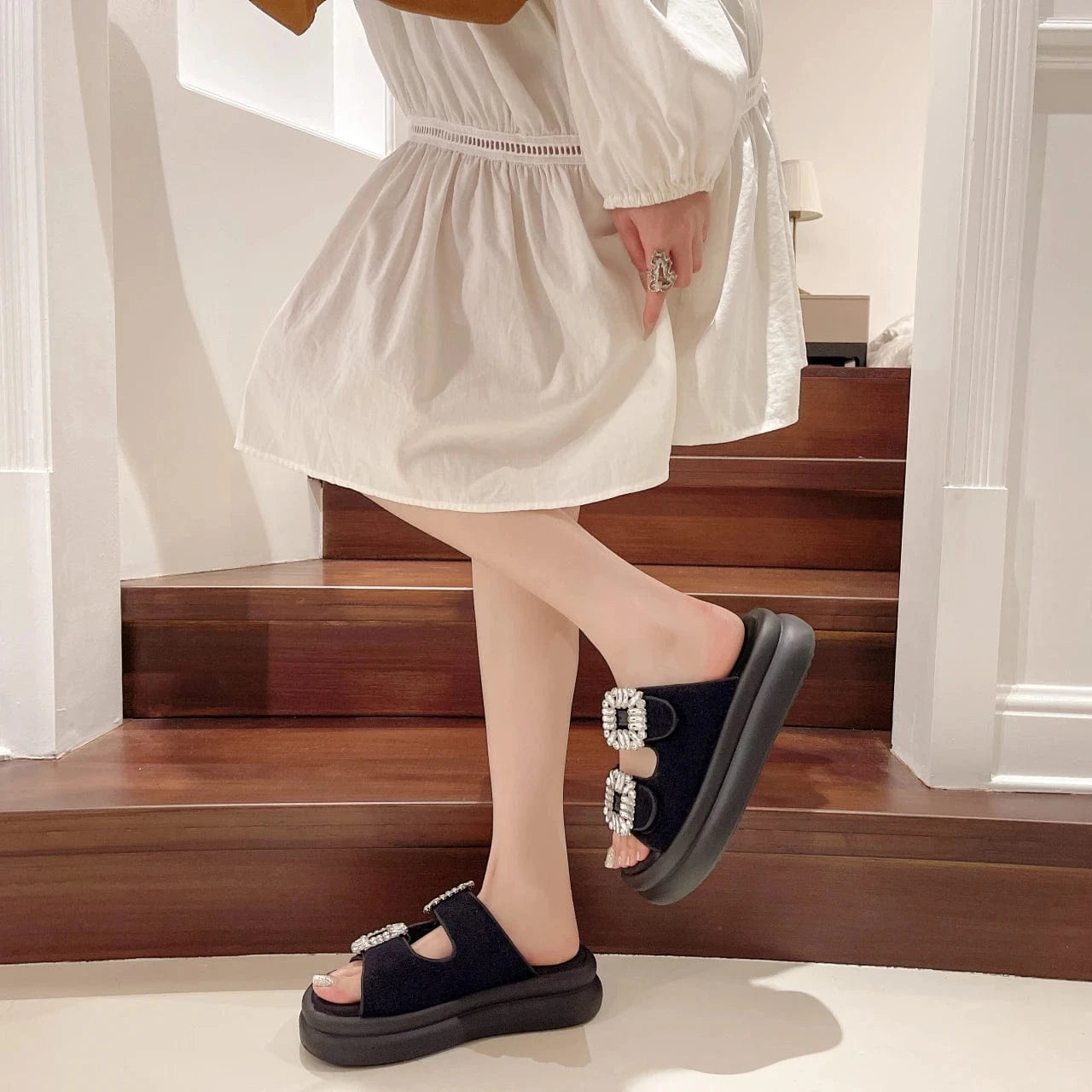 Dropshipping Custom Logo Rhinestone Ladies Comfortable Wedges Slippers Fashion Platform Slides with Anti-Slip Eva Insole