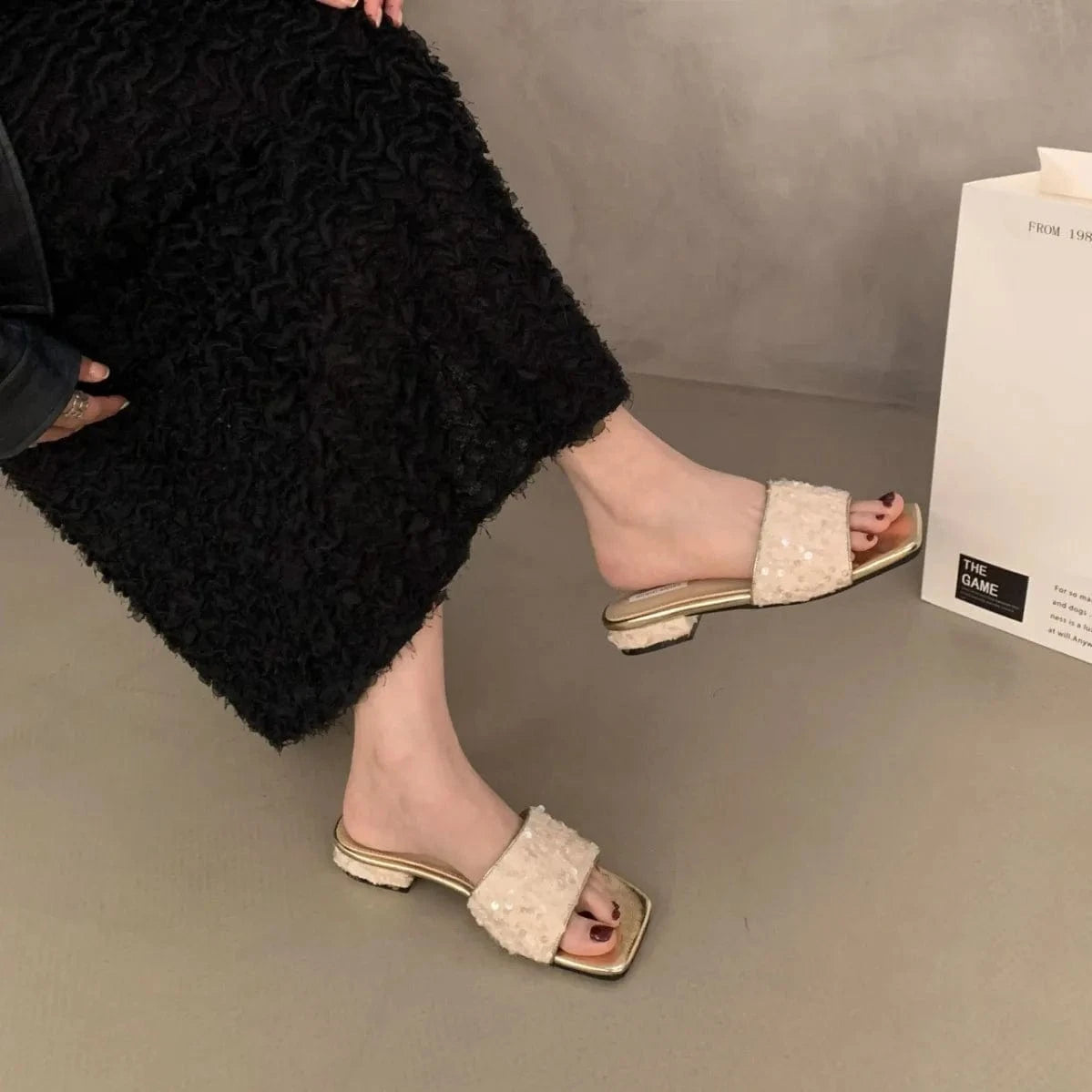 Dropshipping Custom Logo Silver Sequin 2024 New Block Heeled Sandals Summer Square-Head Slides Slippers for Women