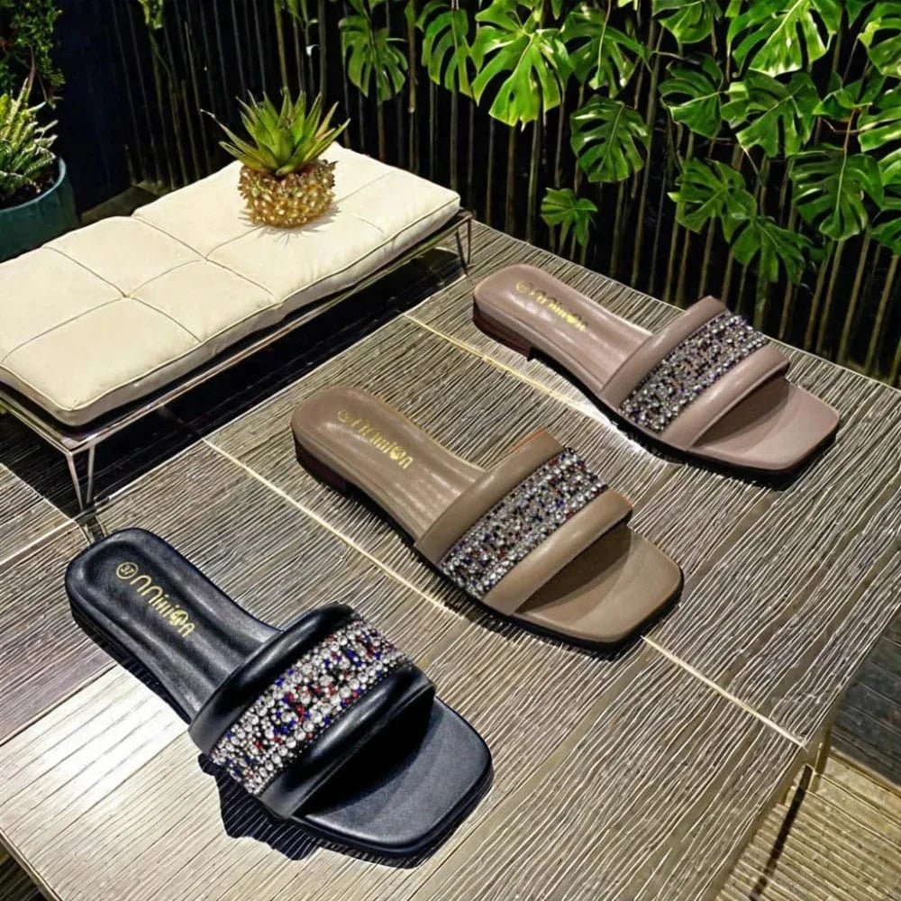 Dropshipping Custom Logo Soft Flat Slippers Women Outdoor Fashion Design Rhinestone Beach Slides Slippers