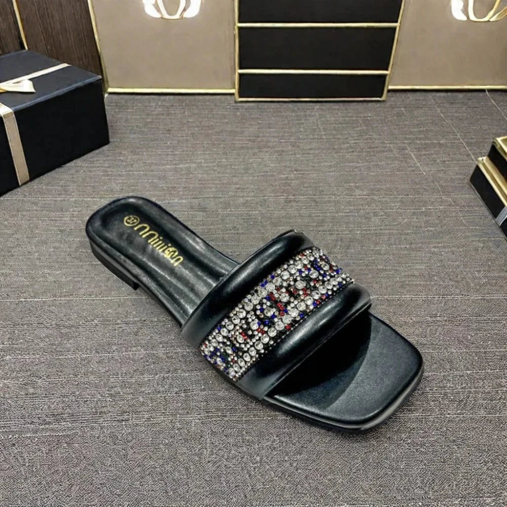 Dropshipping Custom Logo Soft Flat Slippers Women Outdoor Fashion Design Rhinestone Beach Slides Slippers