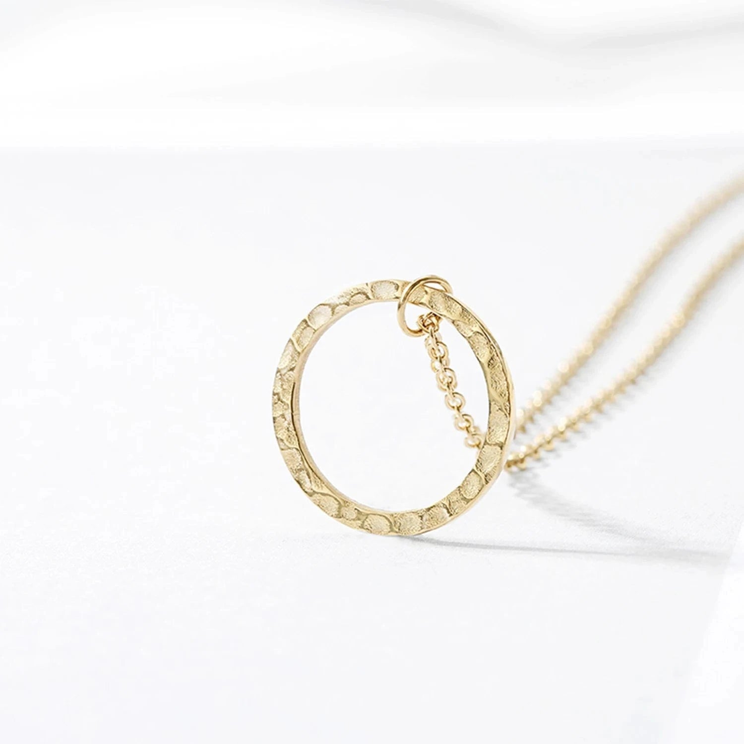 Dropshipping  Women Stainless Steel Open Circle Charm Necklace Dainty Tiny Circle Pendant Necklace Gold Silver