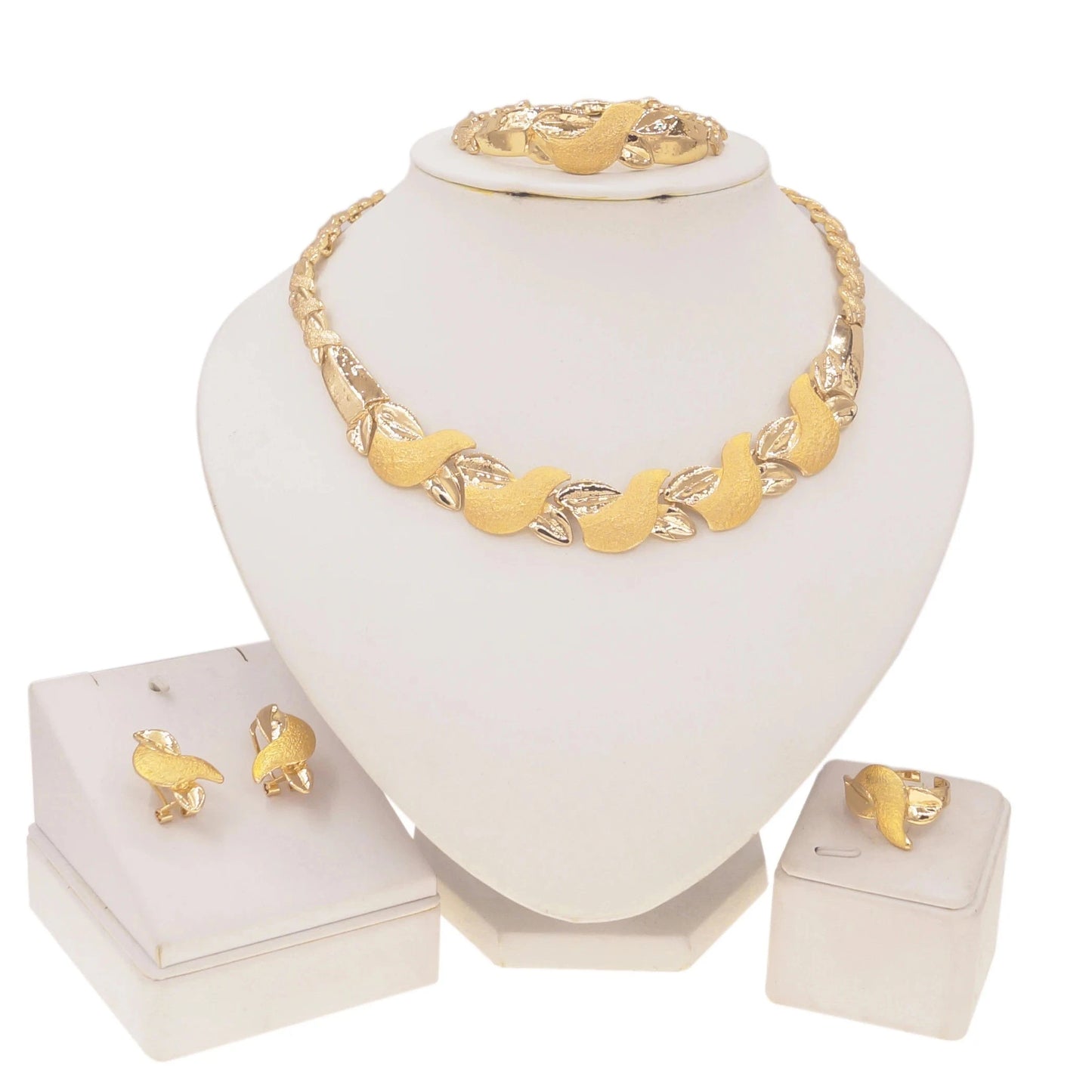 DSC03000 Dubai Gold Jewelry Women Fashion Necklace Fine Jewelry Sets Women Necklace 18k Gold Plated Good Price New Design Jewelry Sets