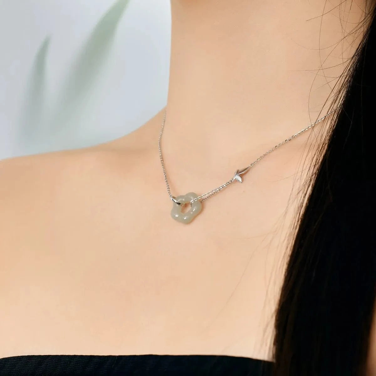 Dylam 925 Sterling Silver 22K Gold Plated Choker Flower Butterfly Jade Dangle Necklace Hetian Floral Jade Charm Necklaces Women