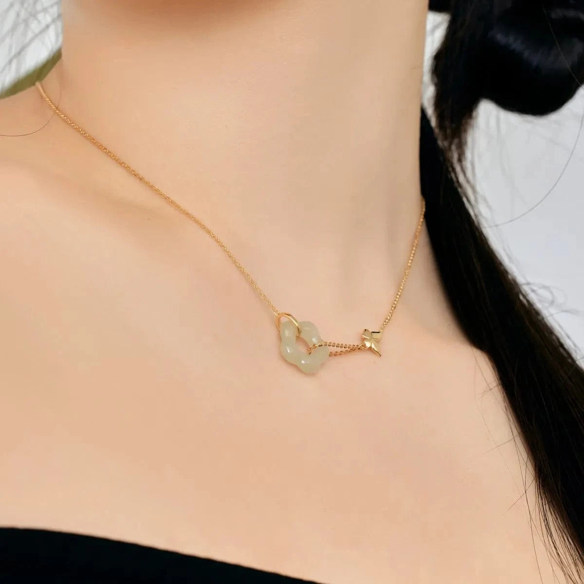 Dylam 925 Sterling Silver 22K Gold Plated Choker Flower Butterfly Jade Dangle Necklace Hetian Floral Jade Charm Necklaces Women