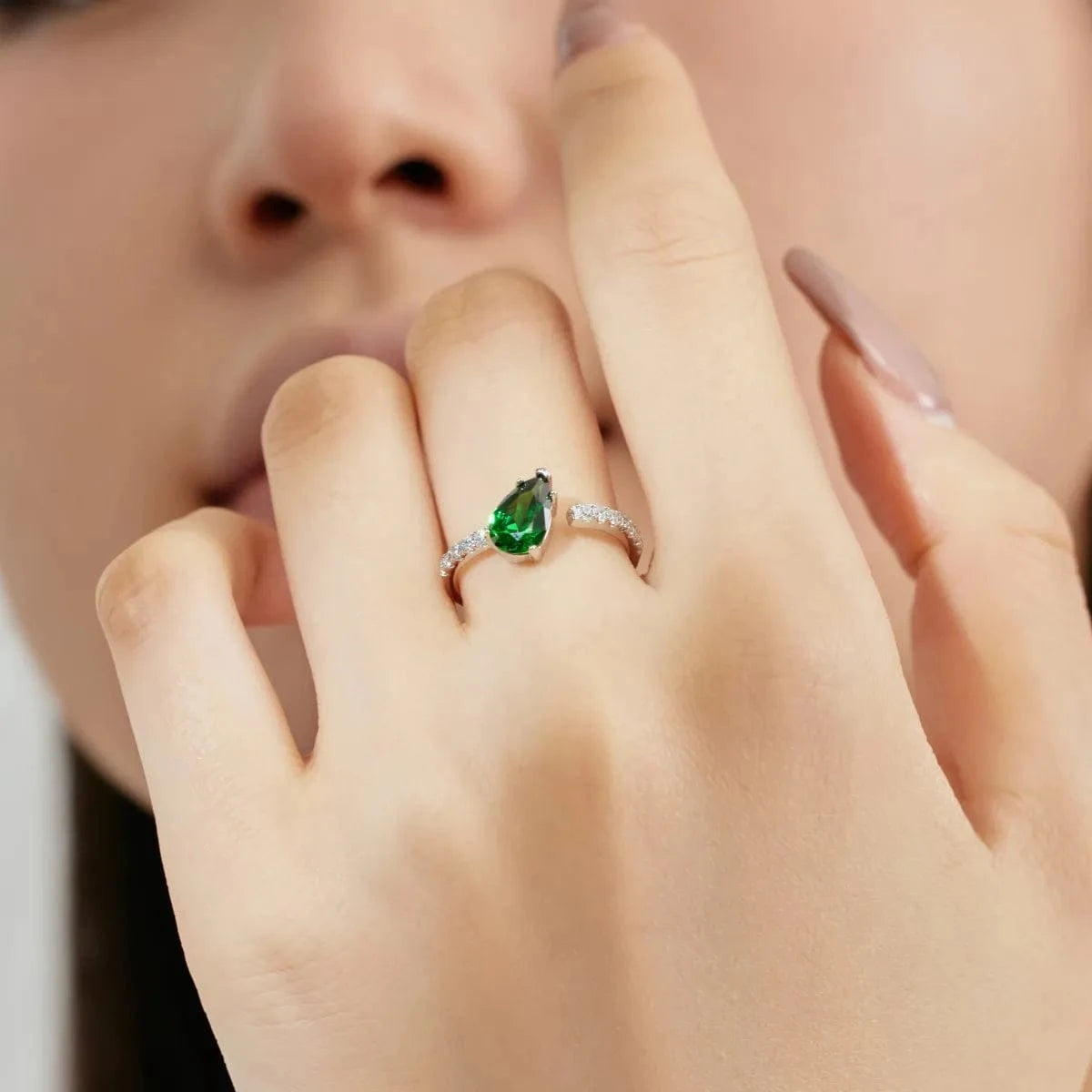 Dylam Classic Pear Waterdrop Shaped Ring Blue Green Cubic Zirconia Non Fade Open Promise Wedding Rings For Women 925 Silver