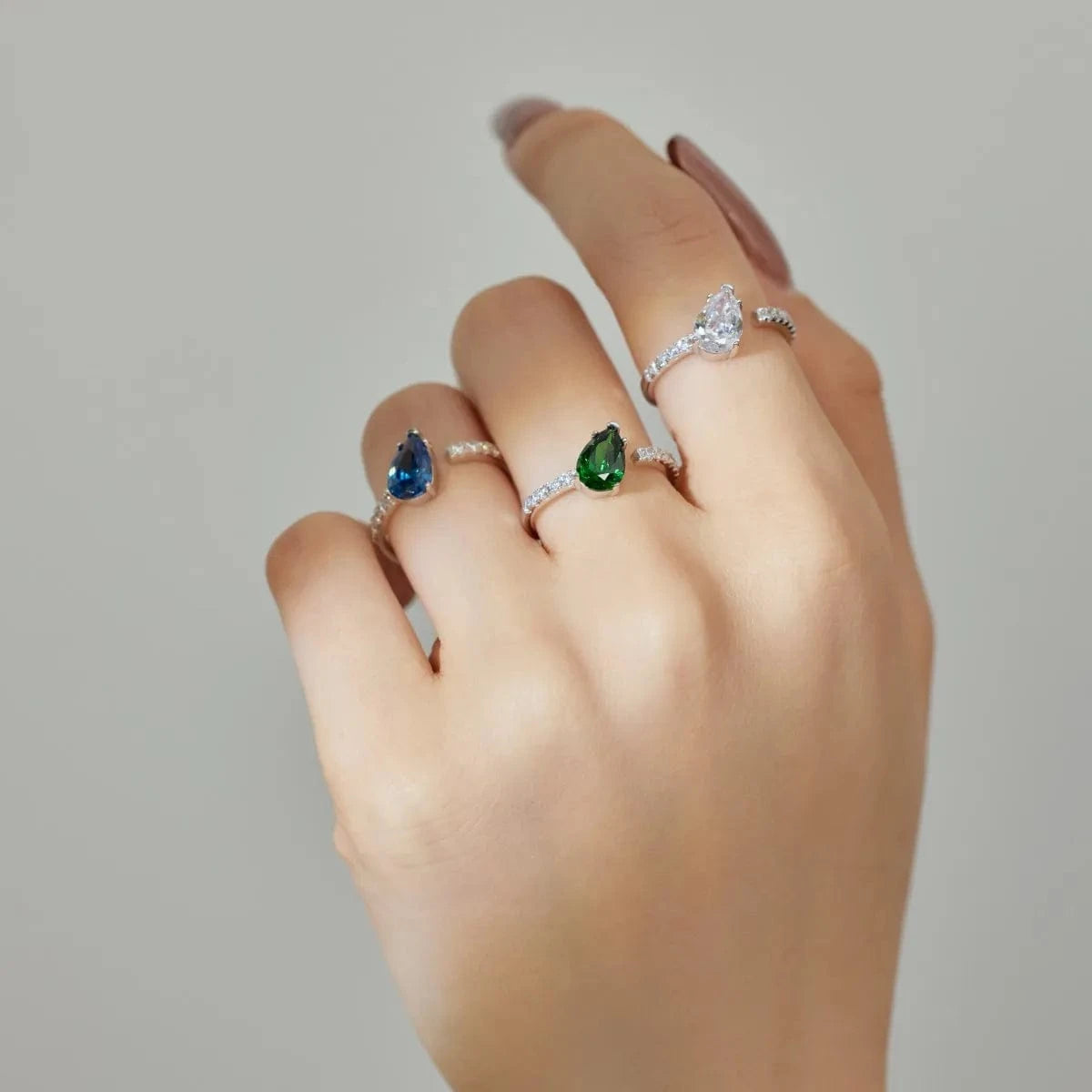 Dylam Classic Pear Waterdrop Shaped Ring Blue Green Cubic Zirconia Non Fade Open Promise Wedding Rings For Women 925 Silver