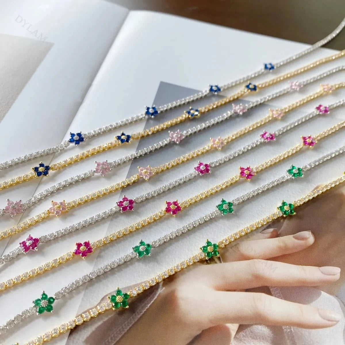 Dylam Custom Fashion Jewelry 18k 5A Cubic Zirconia 925 Sterling Silver Engagement Flower Choker Tennis Necklaces Set For Women