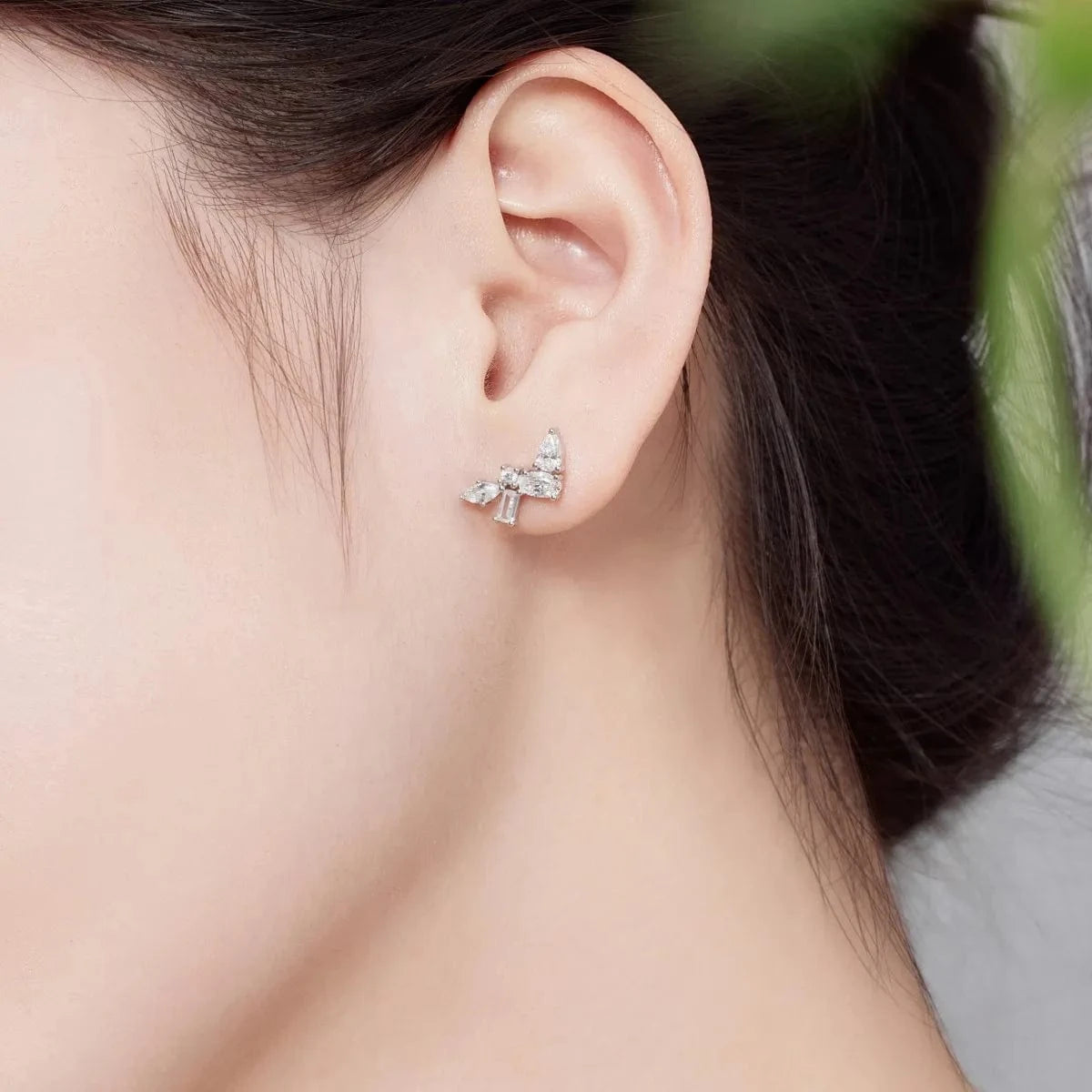 Dylam Fast Delivery Hypoallergenic S925 Silver 18K Gold Plated Irregular Cluster Earring Cubic Zirconia Stud Earrings For Women