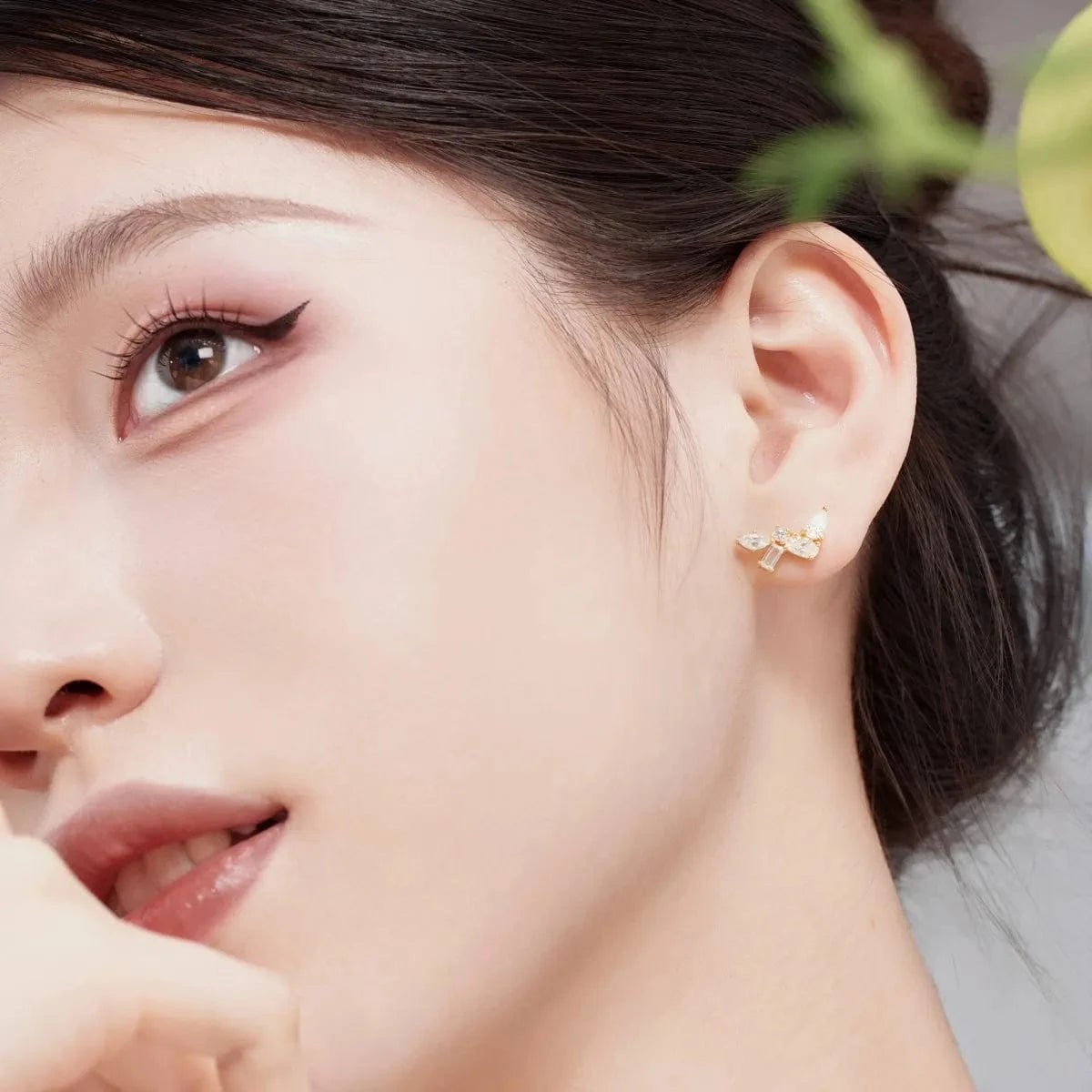 Dylam Fast Delivery Hypoallergenic S925 Silver 18K Gold Plated Irregular Cluster Earring Cubic Zirconia Stud Earrings For Women