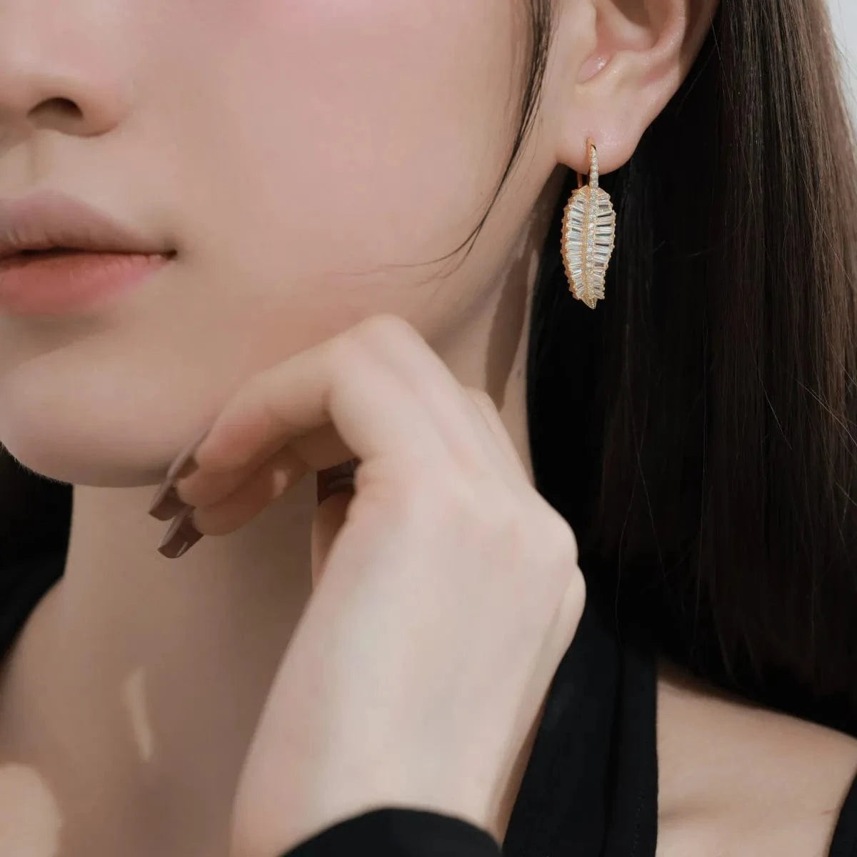 Dylam High Quality Vintage Rectangle Cz Cubic Zirconia Hoop Earring Paved Sparking Bling Leaf Leaves Earrings Jewelry Women