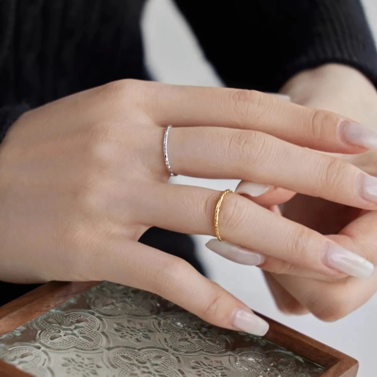 Dylam Hot Sale 18K Gold Plated Ring Minimalism Jewelry Ladies Sparkle Circle Thin Chain S925 Silver Stackable Rings For Women