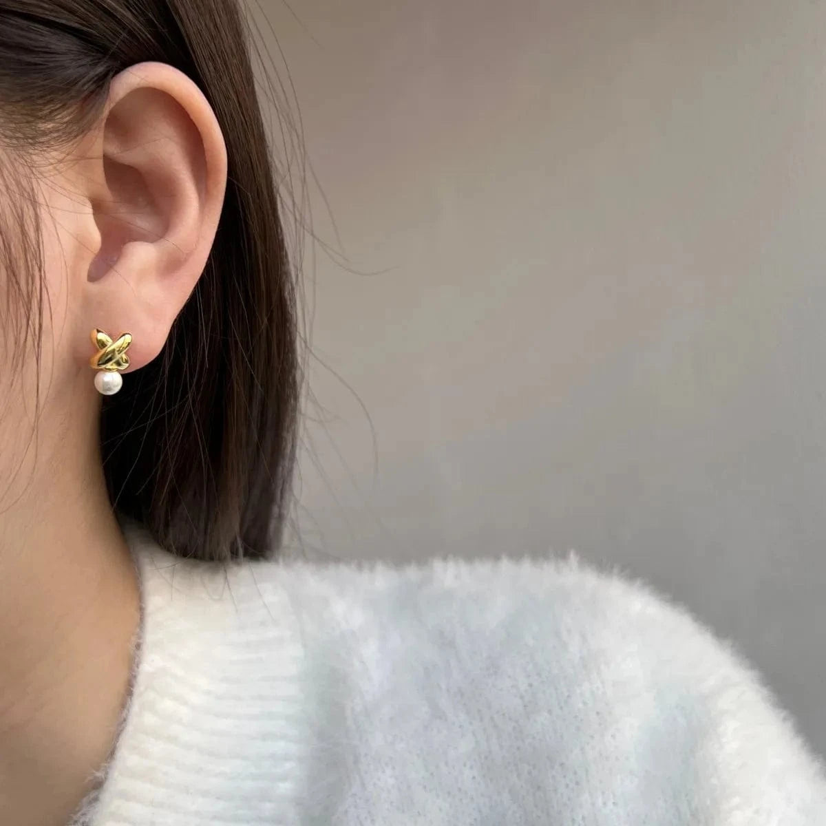 Dylam Latest Jewelry S925 Sterling Silver Cross Shell Pearl Stud Earring 18K Gold Plated Cross Earrings Women Girl