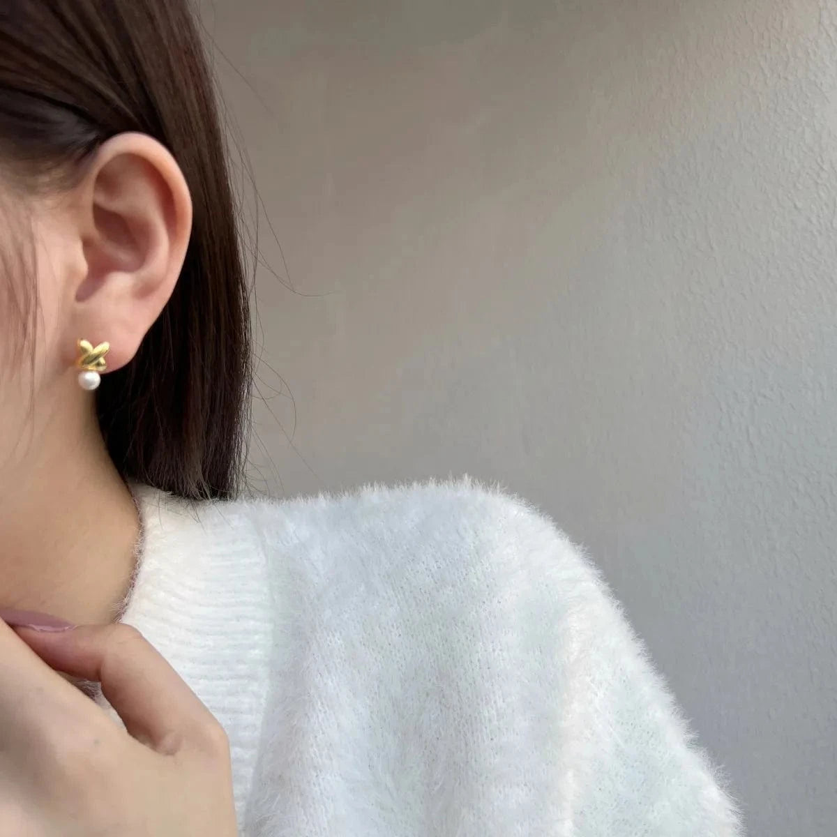 Dylam Latest Jewelry S925 Sterling Silver Cross Shell Pearl Stud Earring 18K Gold Plated Cross Earrings Women Girl