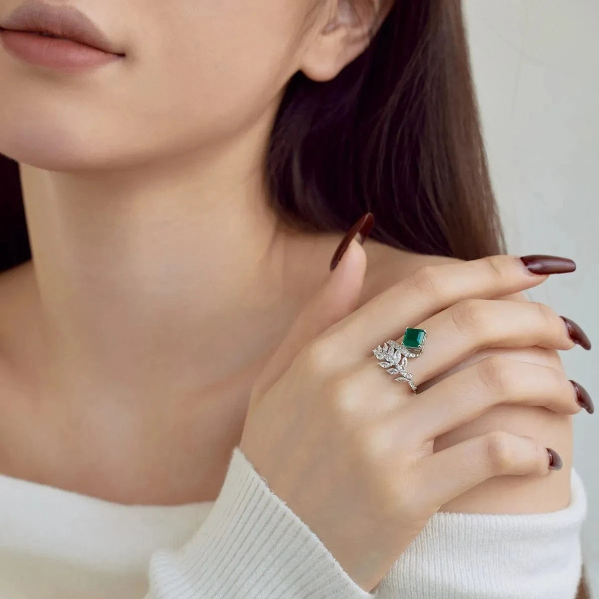 Dylam New Arrival Ice Flower Cut S925 Silver Emerald Green Diamond Ring Creative Design Cz Cubic Zirconia Leaf Marquise Rings