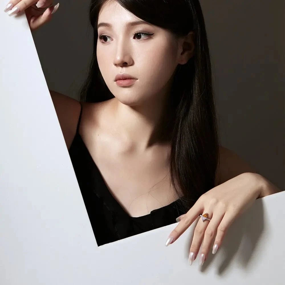 Dylam New Arrival S925 Silver Rhodium Plated Diamond Triangle Shape Clear Yellow Zirconia Eternity Engagement Promise Ring