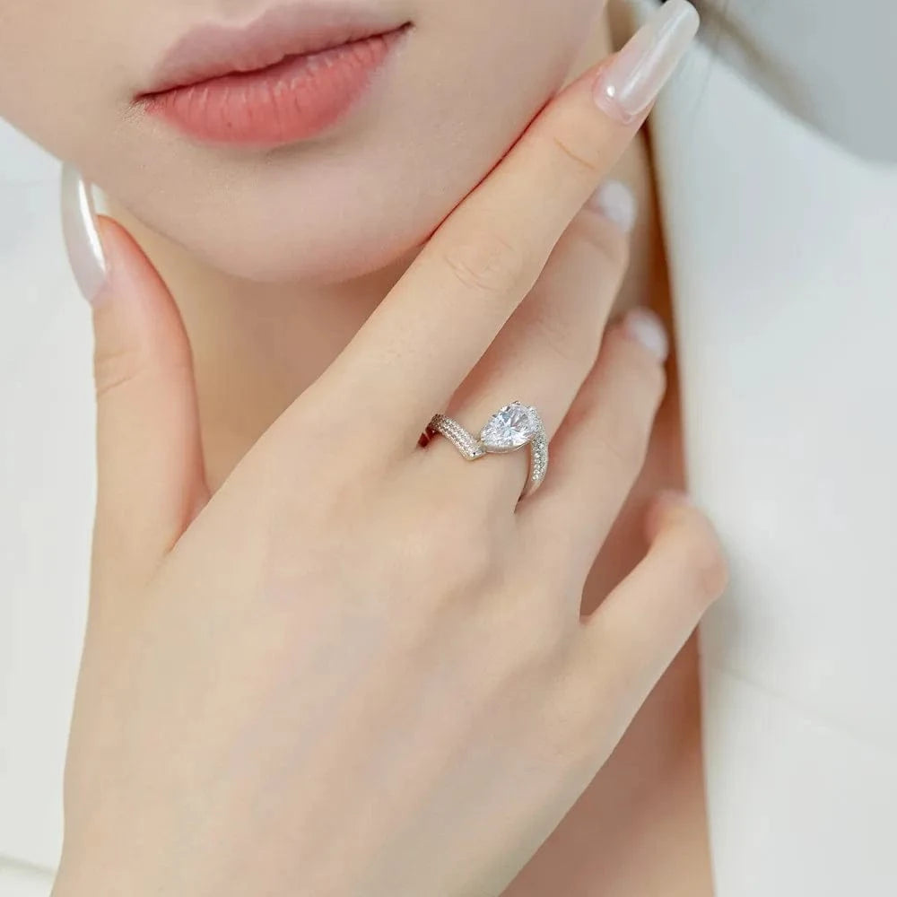 Dylam No Moq 925 Sterling Silver 2 Carat 5A Cubic Zirconia Engagement Ring Fine Fashion Jewelry Irregular Ladies Wedding Ring