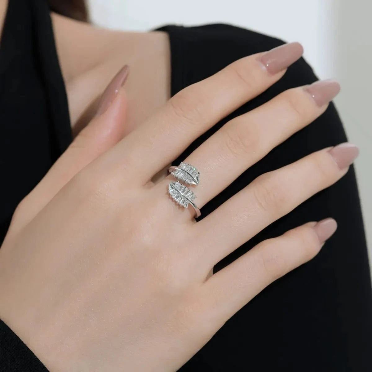 Dylam Oem Odm Sparkling S925 Sterling Silver Jewelry 18K Gold Plated 5A Cz Cubic Zircon Ring Eternity Leaf Rings For Women