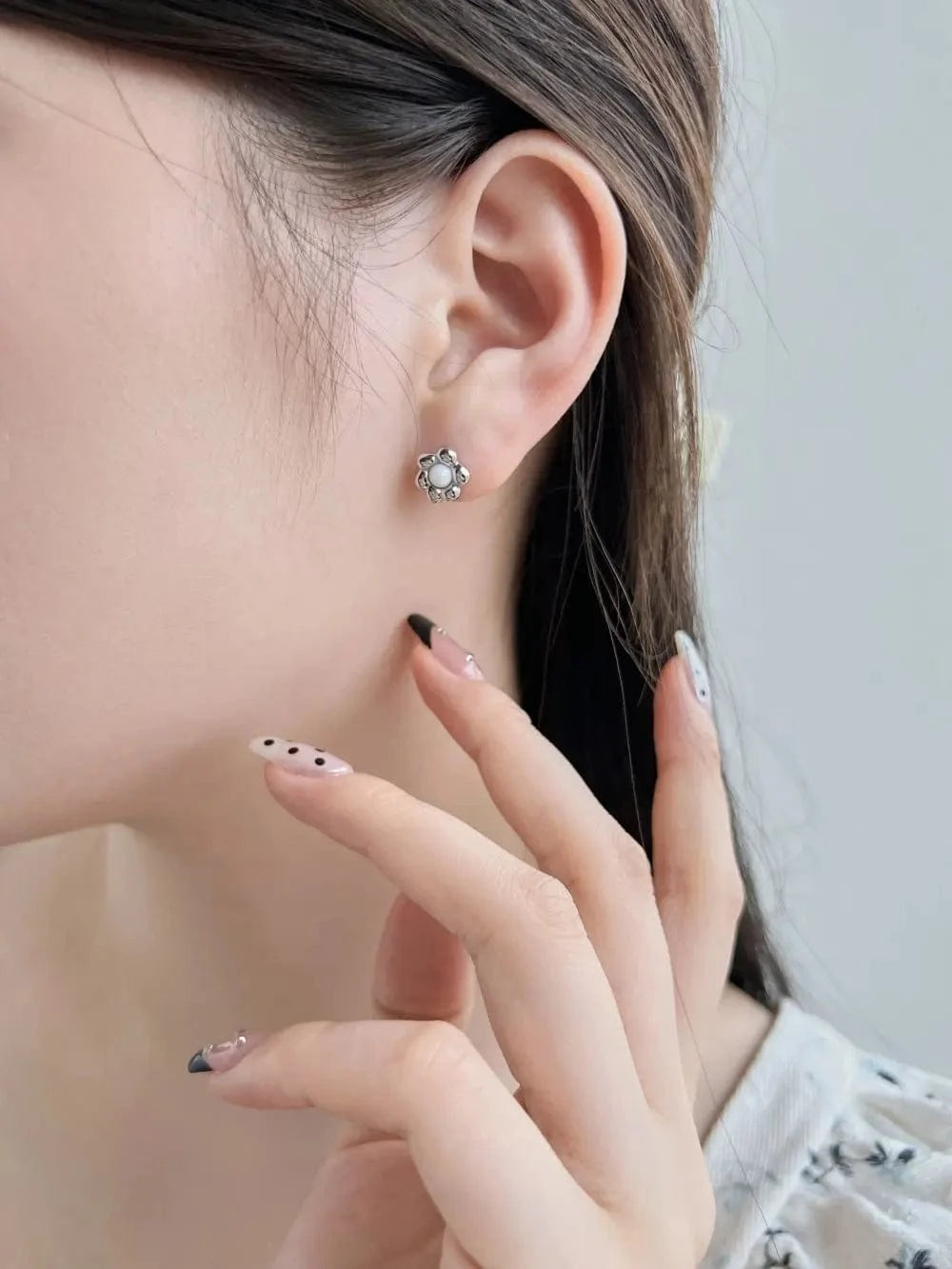 Dylam Oem Odm Trendy Fast Shipping Flower Shape 925 Sterling Silver Stud Earring 18K Gold Plated Studs Earrings Jewelry Women