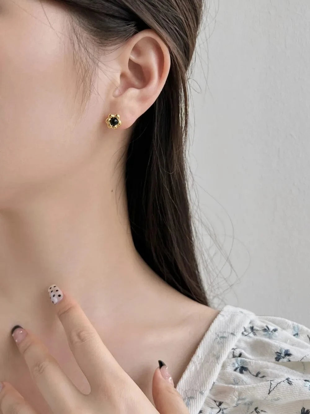 Dylam Oem Odm Trendy Fast Shipping Flower Shape 925 Sterling Silver Stud Earring 18K Gold Plated Studs Earrings Jewelry Women