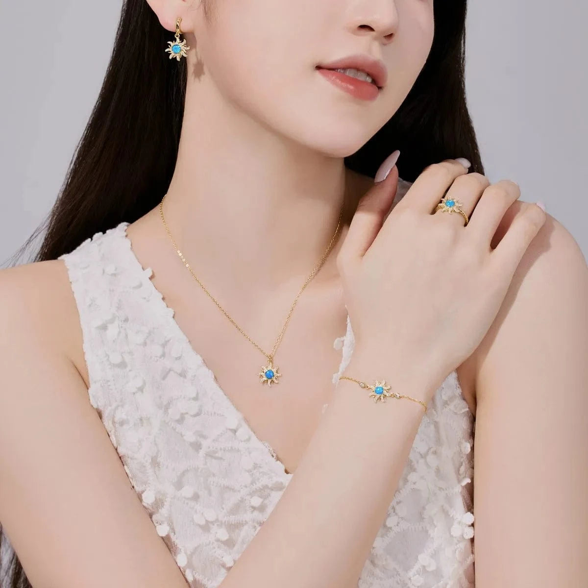 Dylam Wholesale Finger Jewelry 925 Sterling Silver Blue Opal Ring Cubic Zirconia Stone 18K Gold Plated Sun Shape Ring For Women