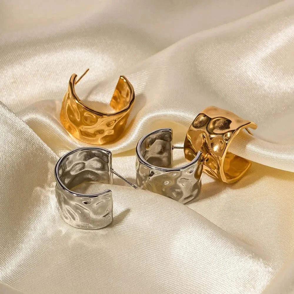 E2023 E2023 Trendy 18K Stainless Steel Gold Plated Jewelry Gift CC Shaped Wide Texture Earrings for Women