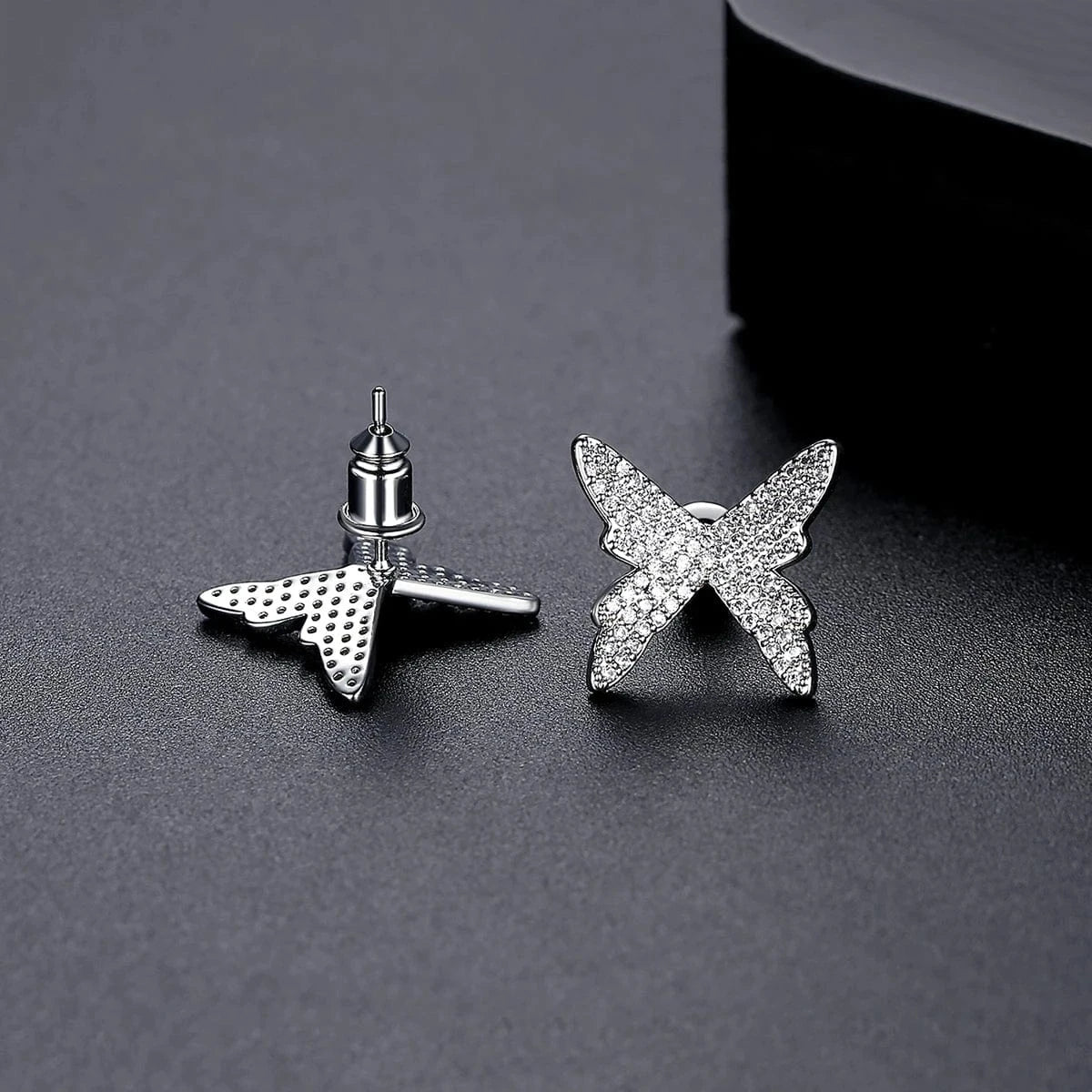 E21011715 LUOTEEMI Butterfly Vintage Custom Statement Woman Micro Diamond Bohemian Cubic Zirconia Large Earring Stud