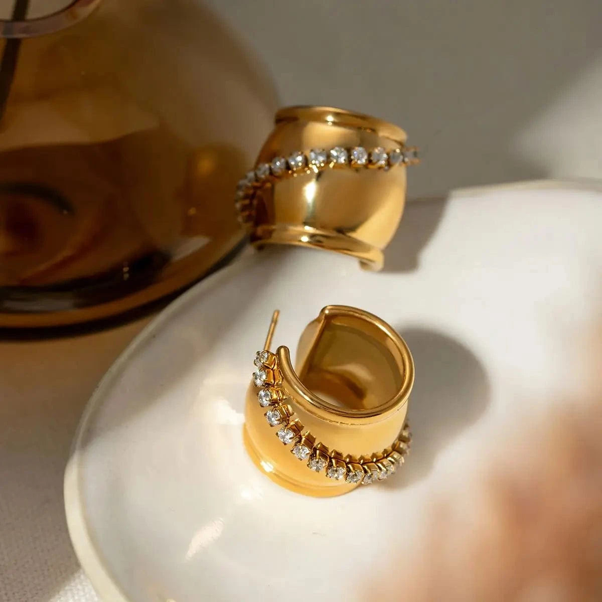 E2908 E2908 Jewelry CC Hoop Earring Wedding Geometric Stainless Steel Wide C Shape Earrings with White Stone Hoop Earrings