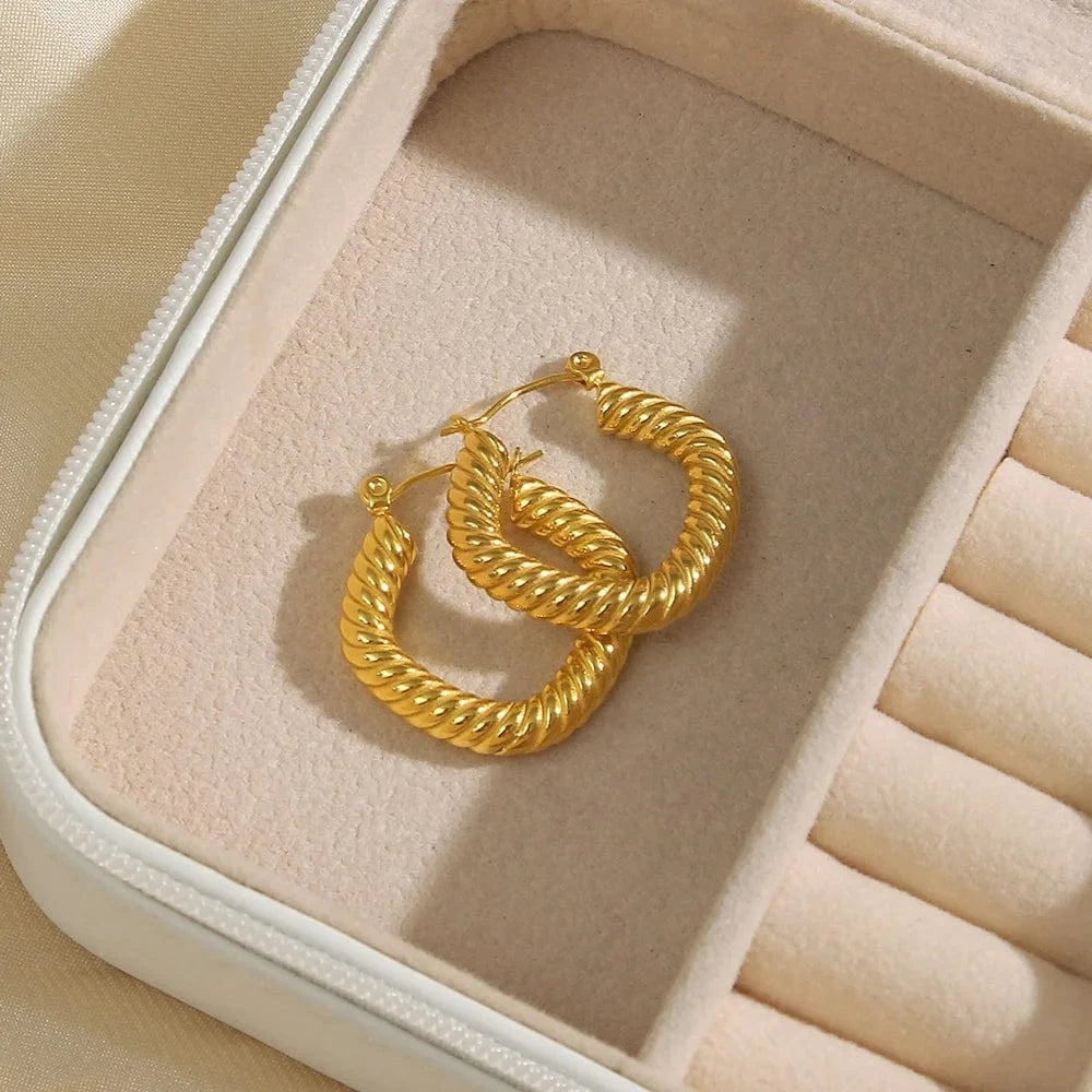 E6818 Drop Ship Chunky Croissant 18k Gold Plated Twist Hoop Earring Tube Cc Hoop Earrings Jewelry For Women