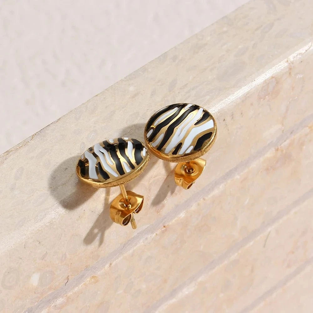 E6845 Dainty Zebra Round Kids Studs Earrings Hypoallergenic Cute Earings For Girls Piercing Jewelry